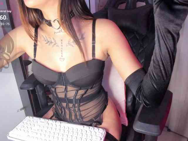 ElectraRhodes webcam