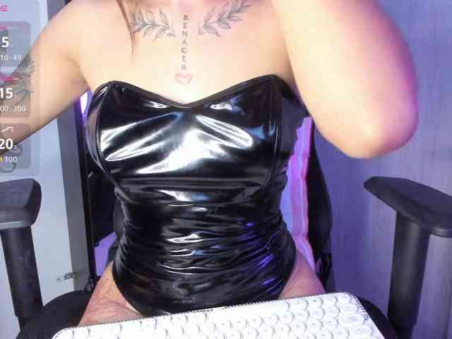 ElectraRhodes webcam