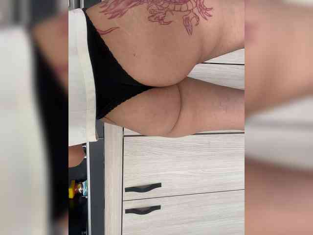 ElectraRhodes webcam