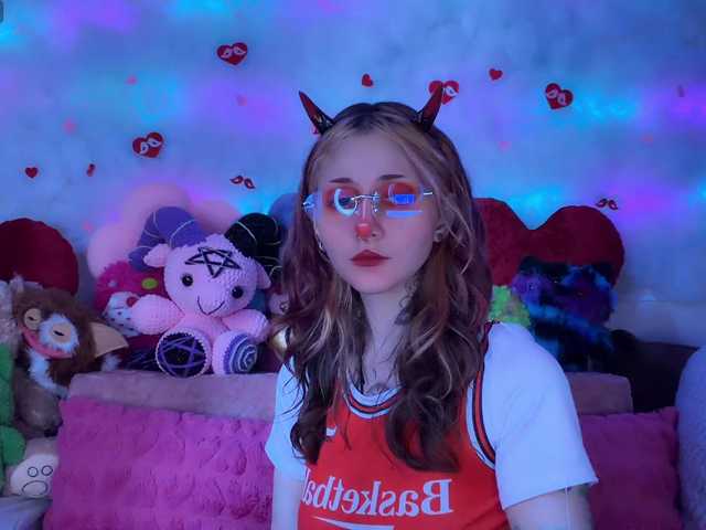 Devil-Baby's BongaCams show and profile