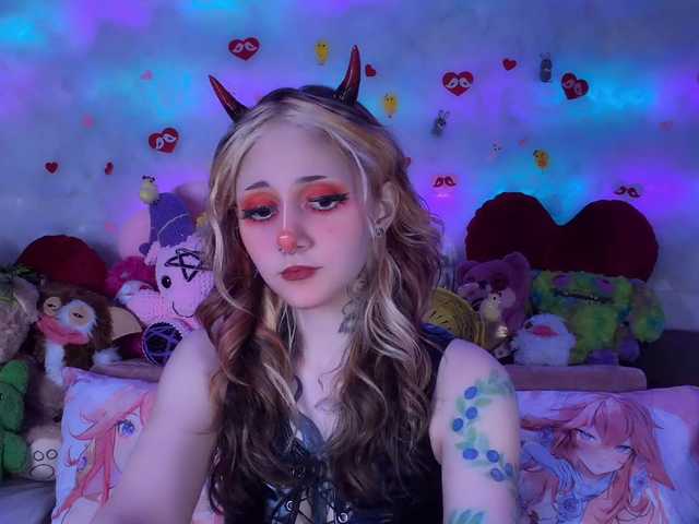 Devil-Baby's BongaCams show and profile