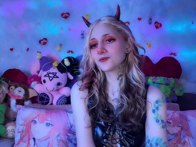 Devil-Baby's BongaCams show and profile