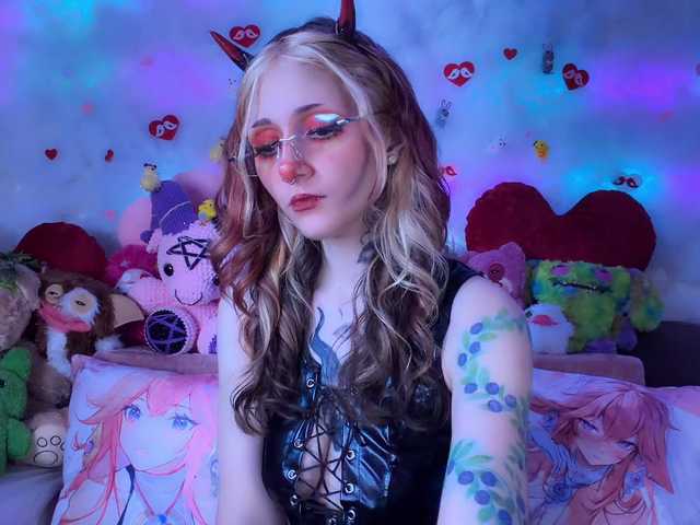 Devil-Baby's BongaCams show and profile