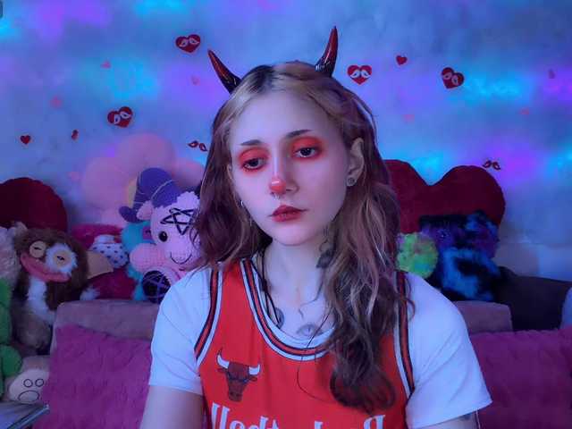 Devil-Baby's BongaCams show and profile