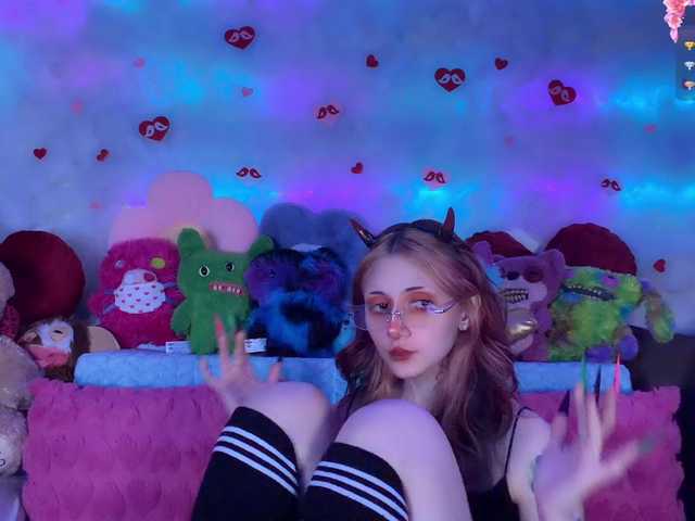 Devil-Baby's BongaCams show and profile