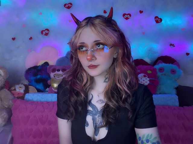 Devil-Baby's BongaCams show and profile