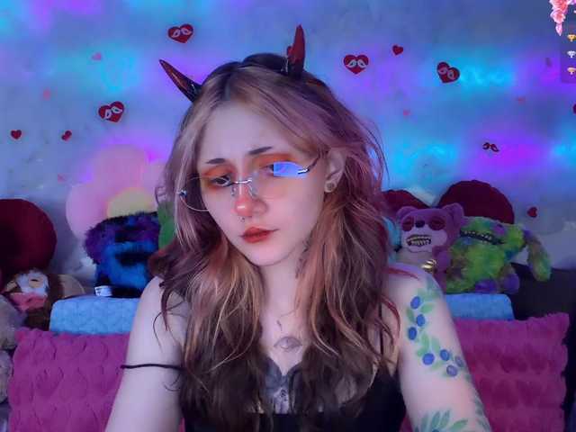 Devil-Baby's BongaCams show and profile