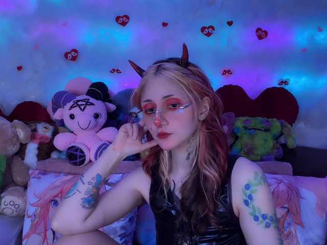 Devil-Baby's BongaCams show and profile