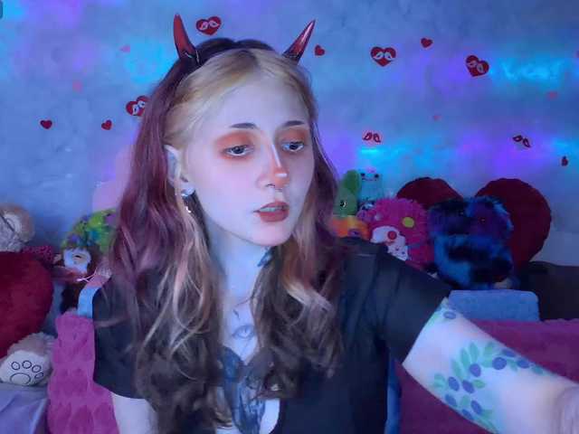 Devil-Baby's BongaCams show and profile