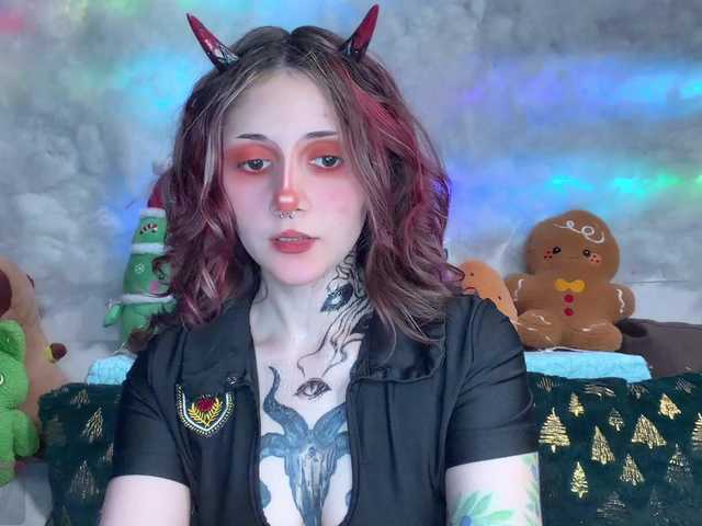 Devil-Baby's BongaCams show and profile