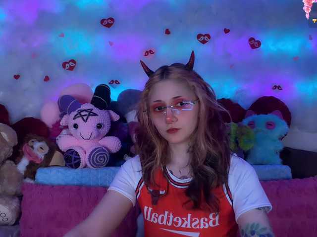 Devil-Baby's BongaCams show and profile