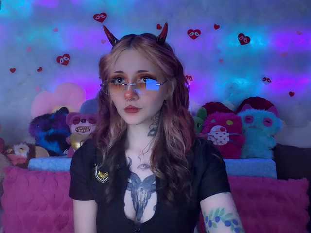 Devil-Baby's BongaCams show and profile