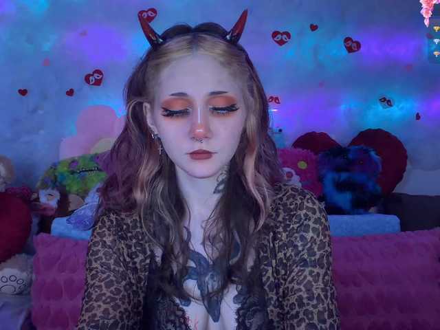 Devil-Baby's BongaCams show and profile