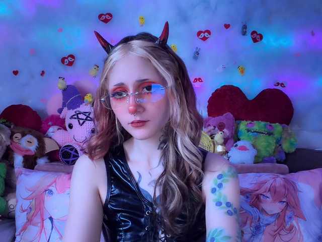 Devil-Baby's BongaCams show and profile