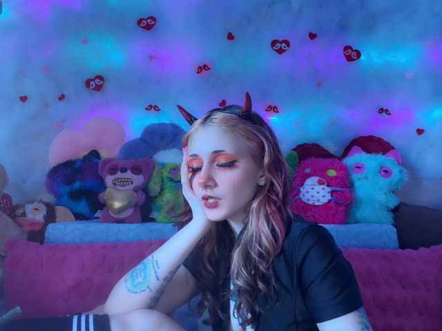 Devil-Baby's BongaCams show and profile