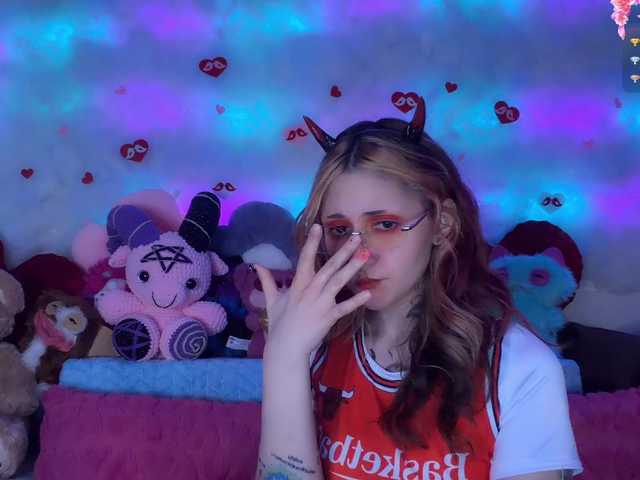 Devil-Baby's BongaCams show and profile