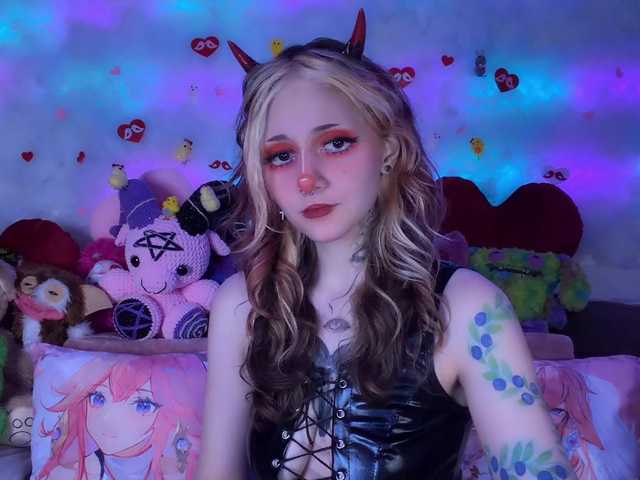 Devil-Baby's BongaCams show and profile