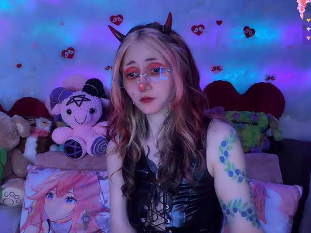 Devil-Baby's BongaCams show and profile