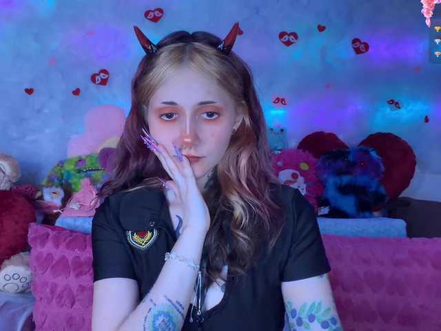 Devil-Baby's BongaCams show and profile
