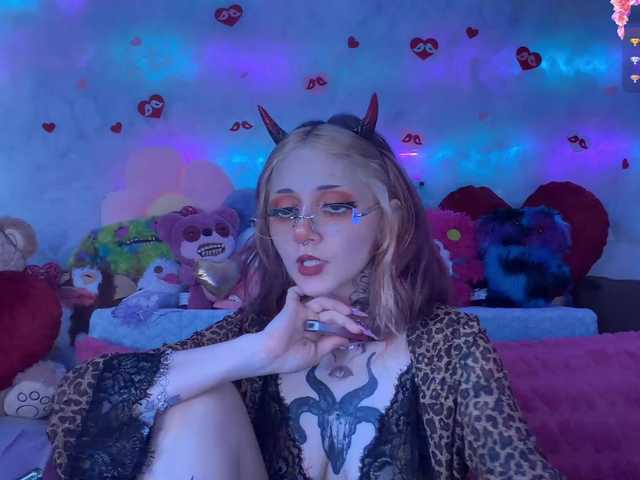 Devil-Baby's BongaCams show and profile
