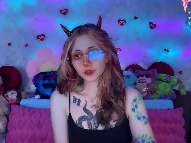 Devil-Baby's BongaCams show and profile
