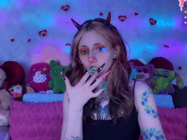 Devil-Baby's BongaCams show and profile