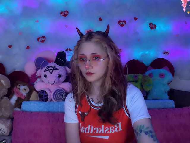 Devil-Baby's BongaCams show and profile