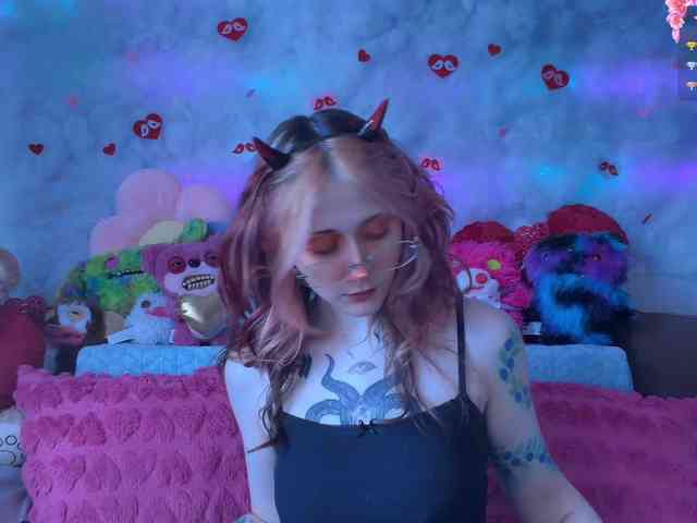 Devil-Baby webcam