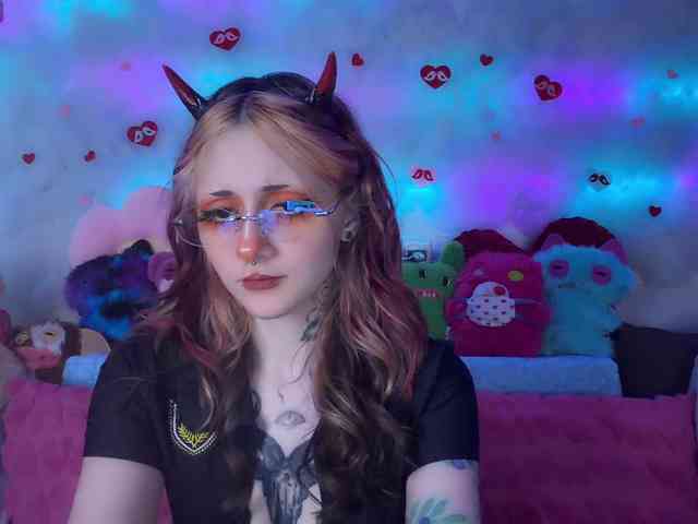 Devil-Baby Live Webcam on BongaCams