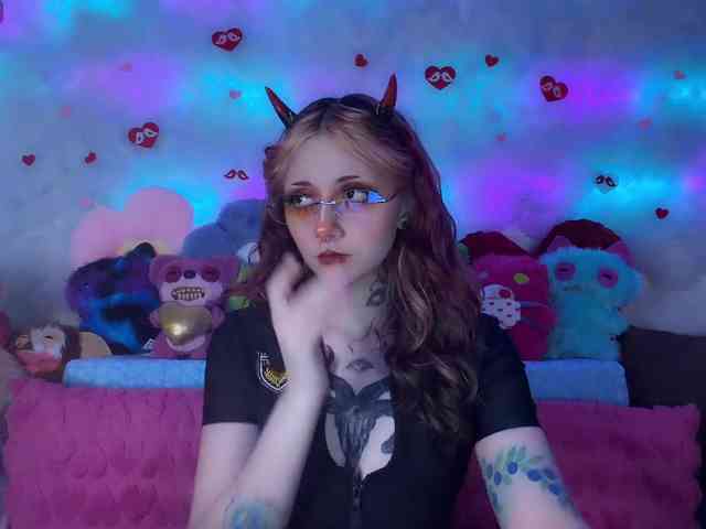 Devil-Baby Live Webcam on BongaCams