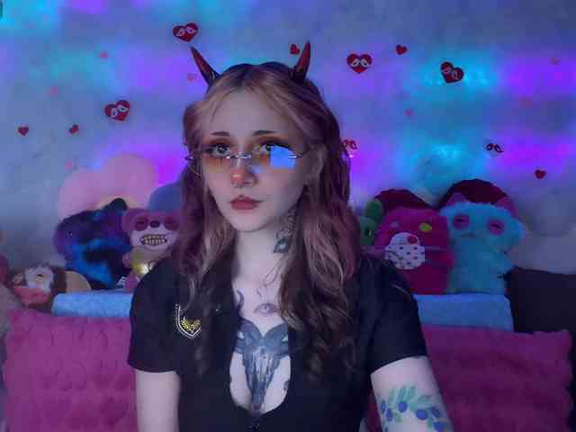 Devil-Baby Live Webcam on BongaCams