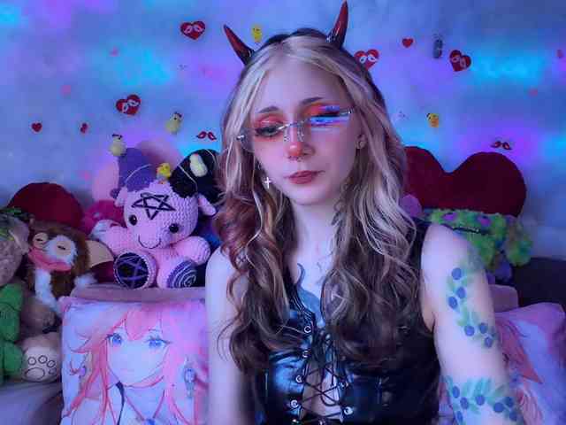 Devil-Baby webcam
