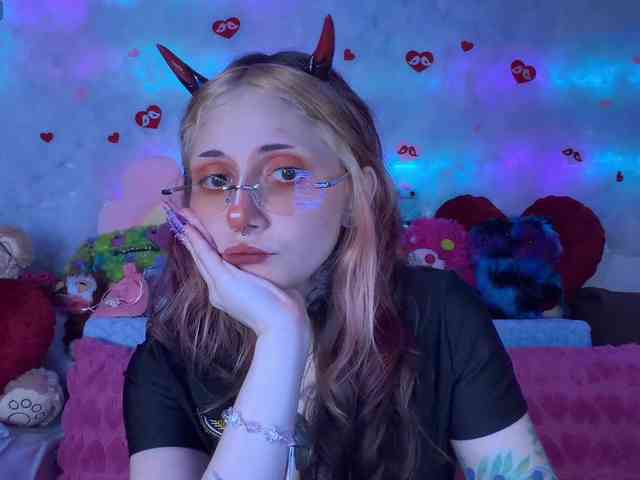 Devil-Baby webcam