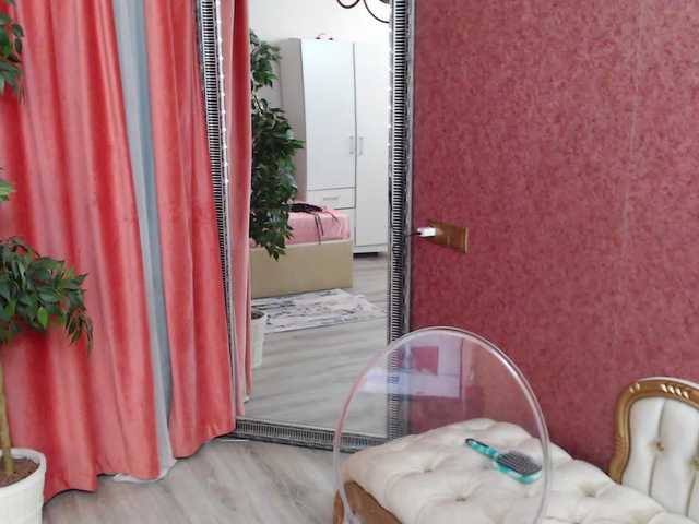 DaliaHaven's BongaCams show and profile