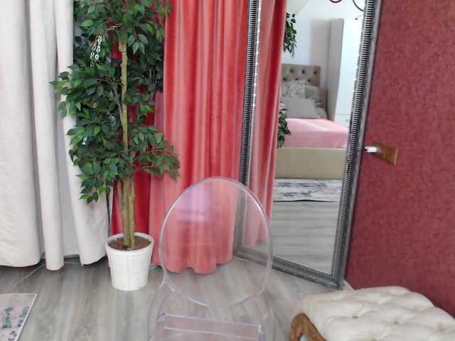 DaliaHaven's BongaCams show and profile