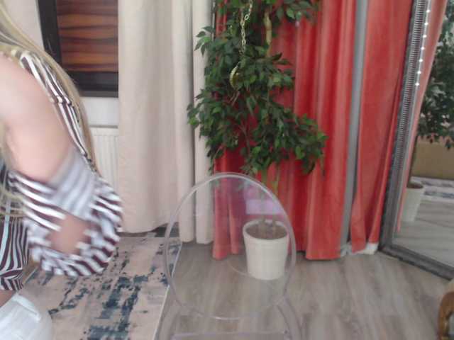 DaliaHaven's BongaCams show and profile