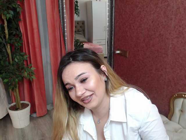 DaliaHaven's BongaCams show and profile