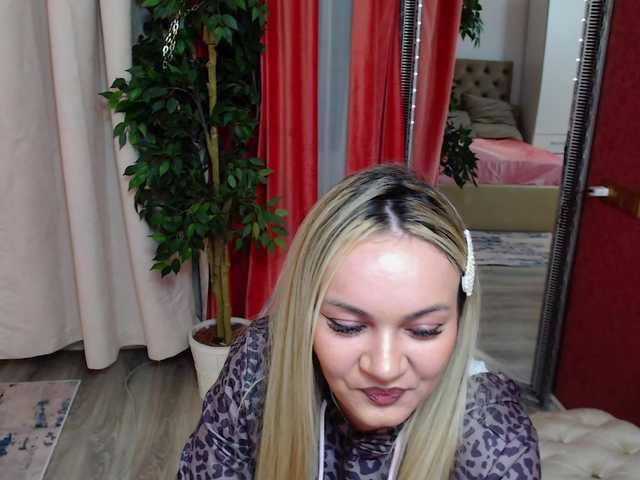 DaliaHaven's BongaCams show and profile