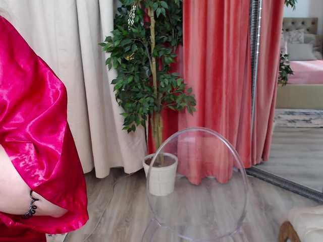 DaliaHaven's BongaCams show and profile