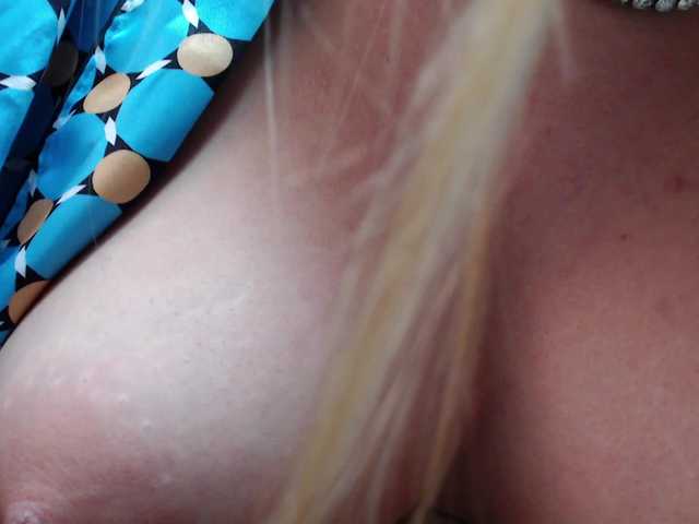 DaliaHaven's BongaCams show and profile