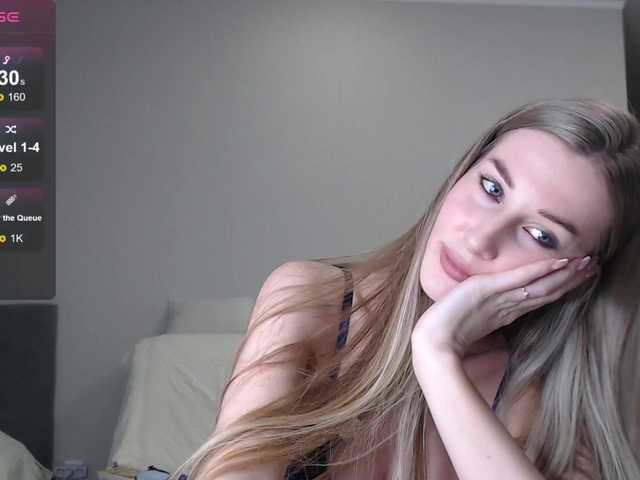 crushgirl's BongaCams show and profile