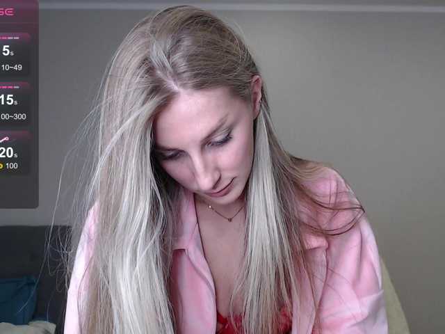 crushgirl's BongaCams show and profile