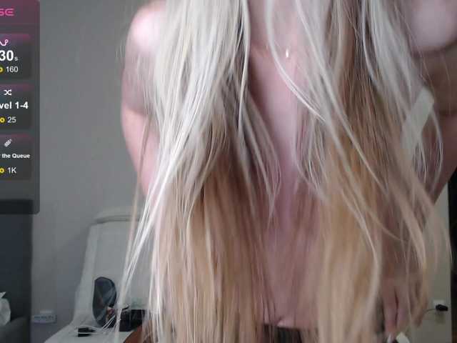 crushgirl's BongaCams show and profile