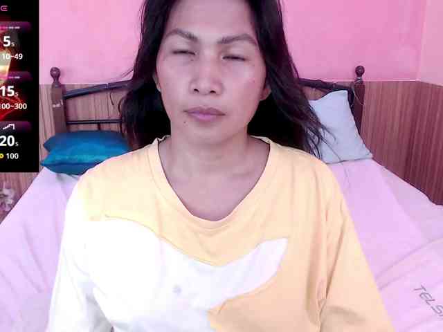 kimikosnowie Live Webcam on BongaCams