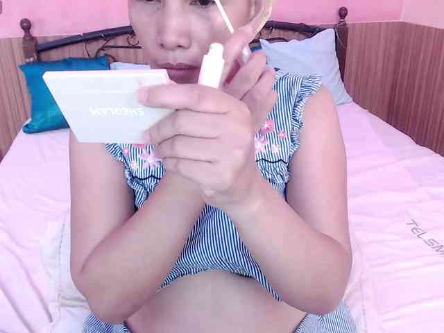 kimikosnowie Live Webcam on BongaCams