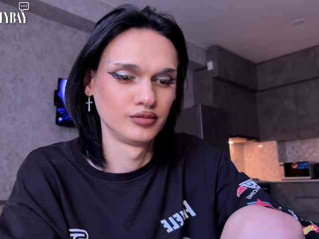 CHERLYBAY Live Webcam on BongaCams