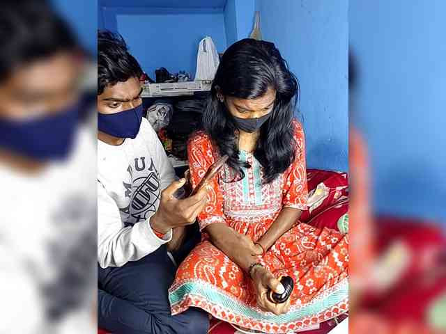 Indian-couple01 webcam