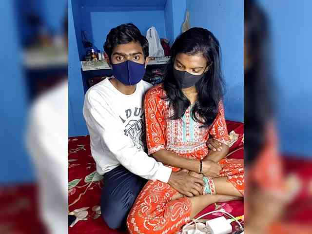 Indian-couple01 webcam