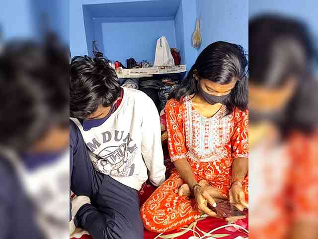 Indian-couple01 webcam