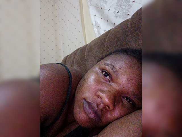 sharonnaomi's BongaCams show and profile